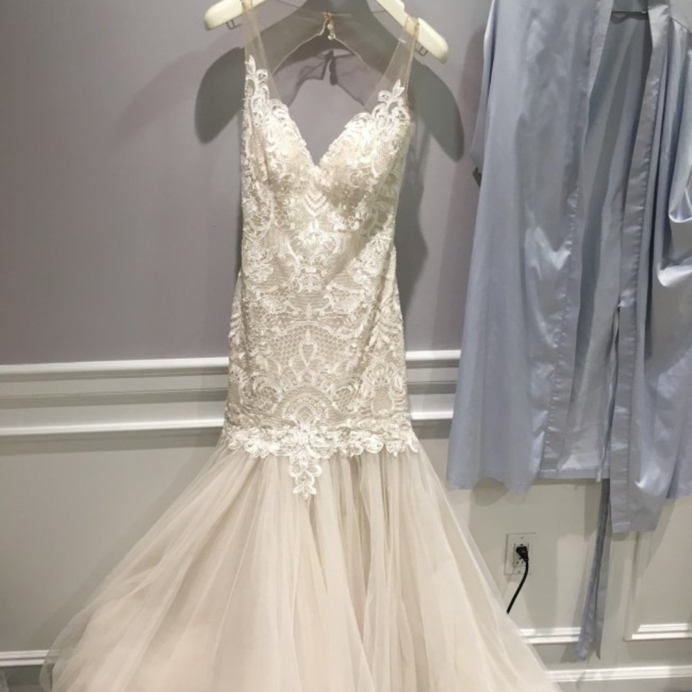 Brand New with tags - Maggie Sottero - Picture 4 of 8